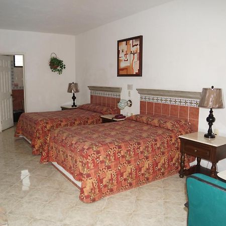 Hotel Doralba Inn Mérida Zewnętrze zdjęcie